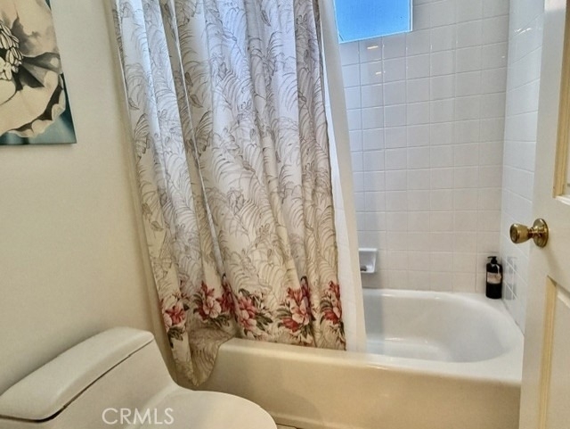 1361 W 35th Street - Photo 24