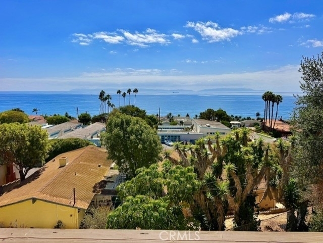 1361 W 35th Street - Photo 34