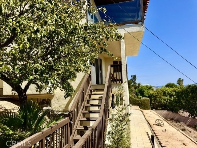 1361 W 35th Street - Photo 33