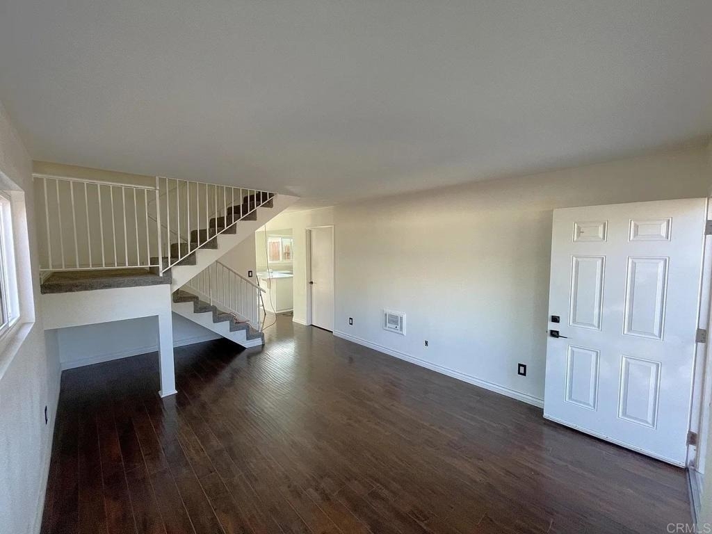 6977 Dock Court - Photo 3