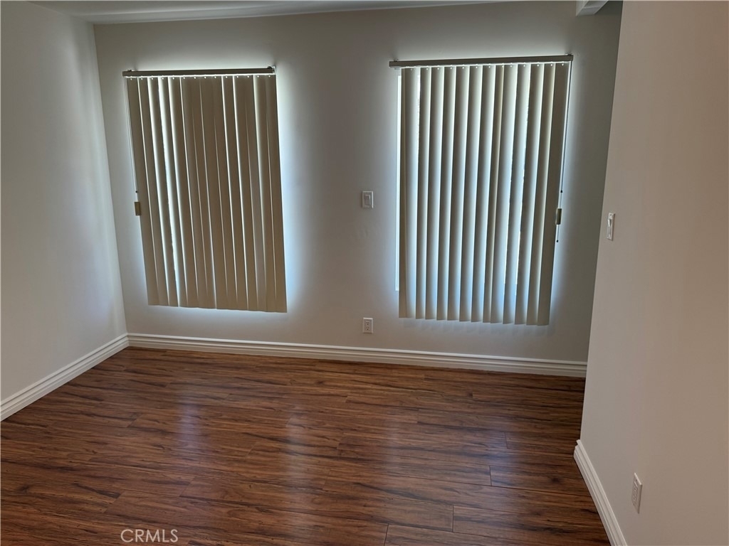 465 N Marengo Avenue - Photo 7
