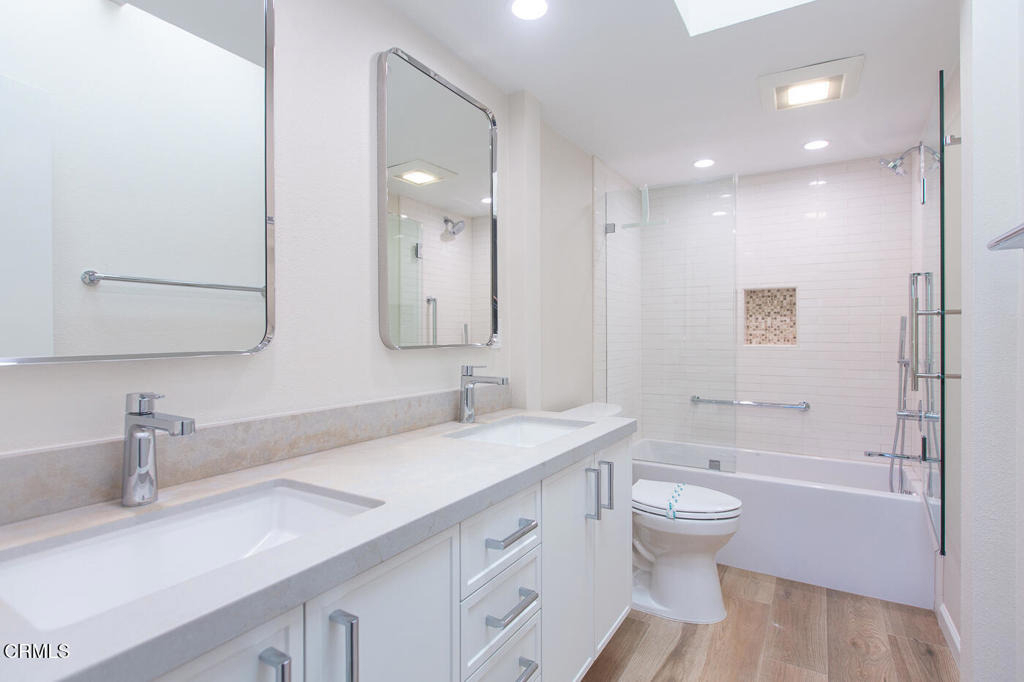 11818 Moorpark Street - Photo 23