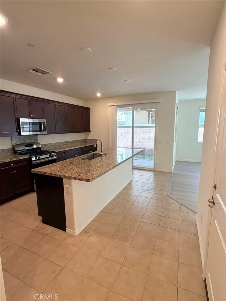 3151 E Olympic - Photo 2