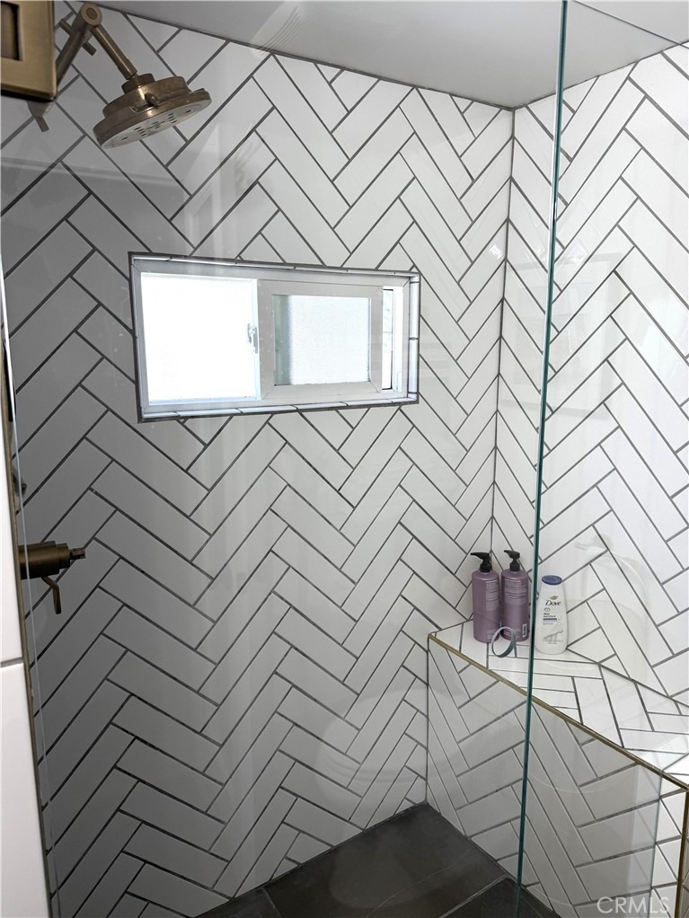 202 Tremont - Photo 14