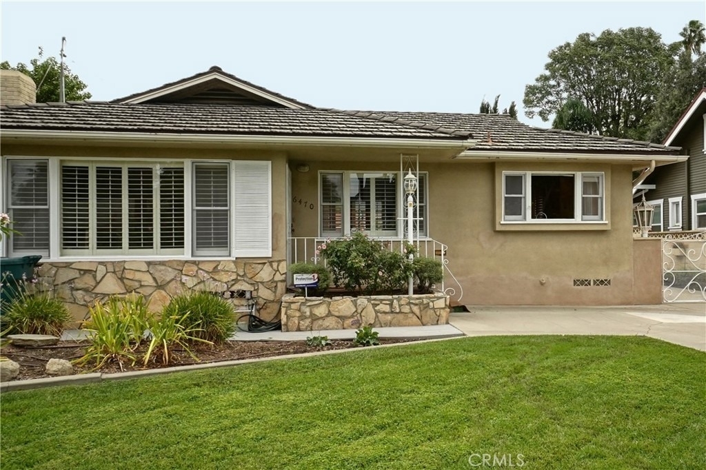 6470 Palm Avenue - Photo 0