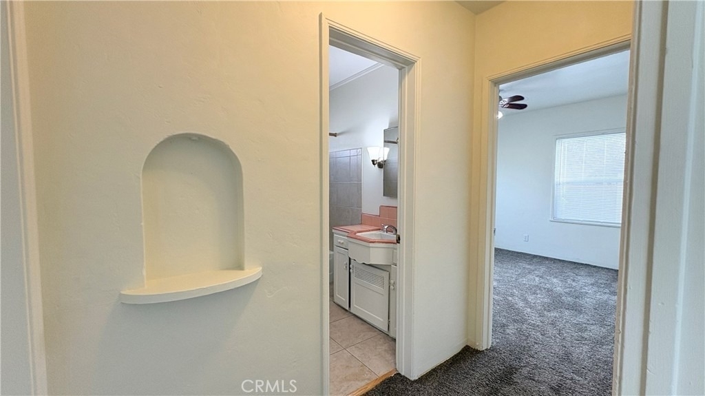 604 N Campus Avenue - Photo 17