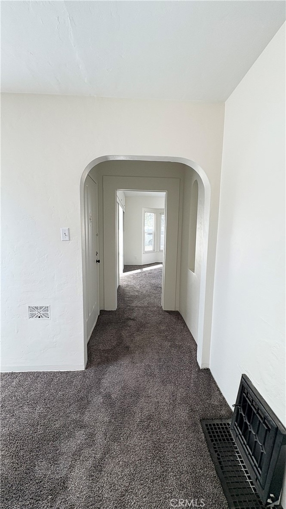 604 N Campus Avenue - Photo 12
