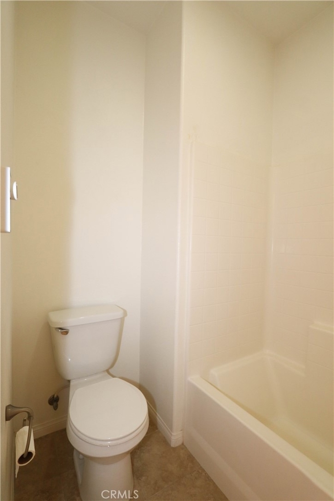 163 E Commercial Street - Photo 30