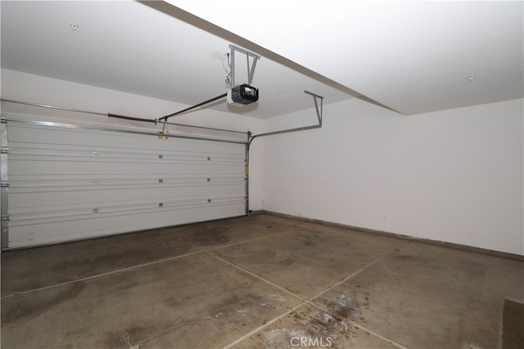 163 E Commercial Street - Photo 37