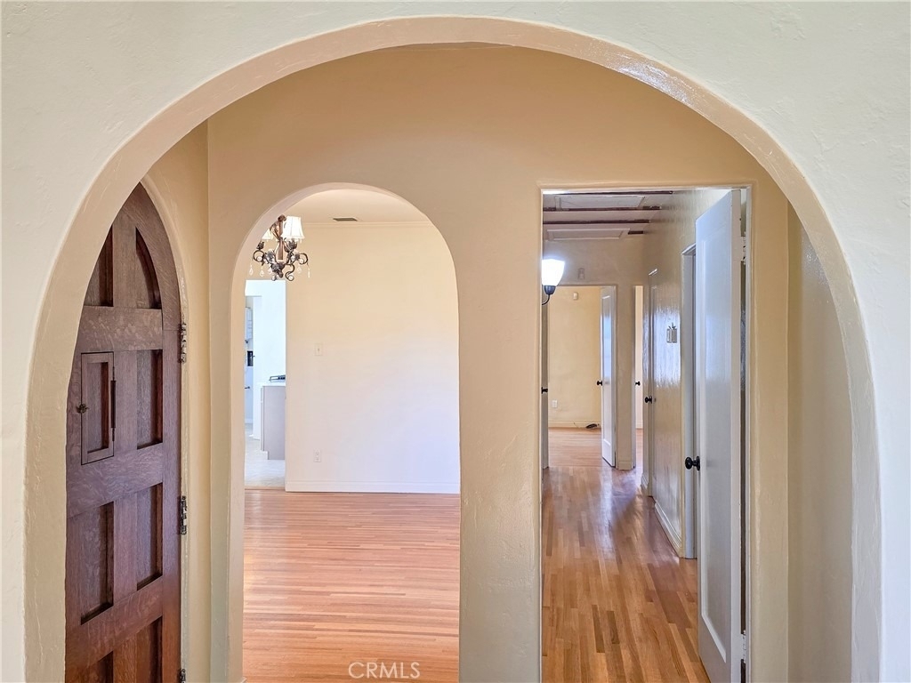 395 Adams Avenue - Photo 10