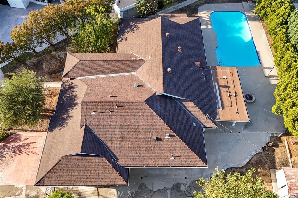 10000 Amestoy Avenue - Photo 27