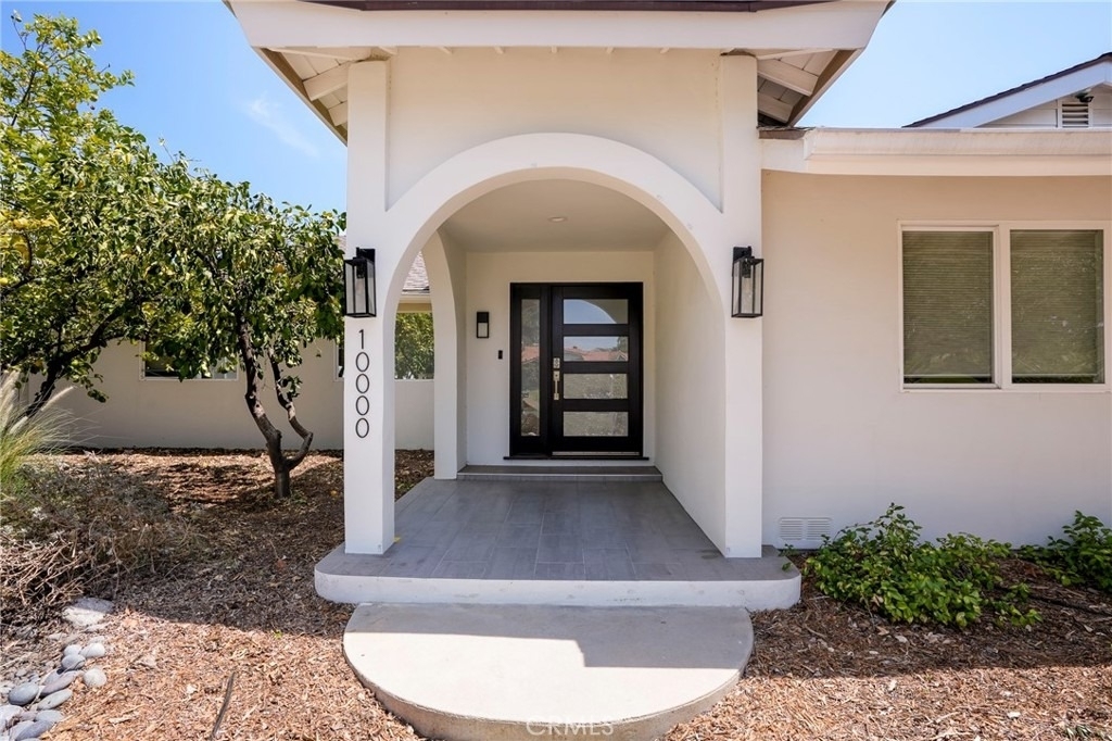10000 Amestoy Avenue - Photo 0