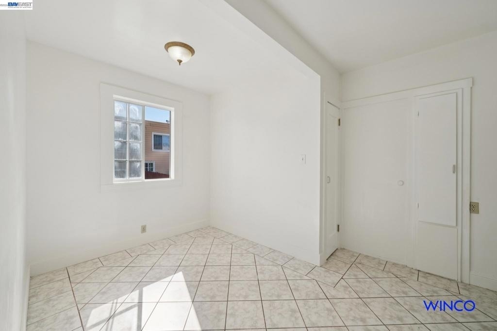 177 Lawrence Ave - Photo 9