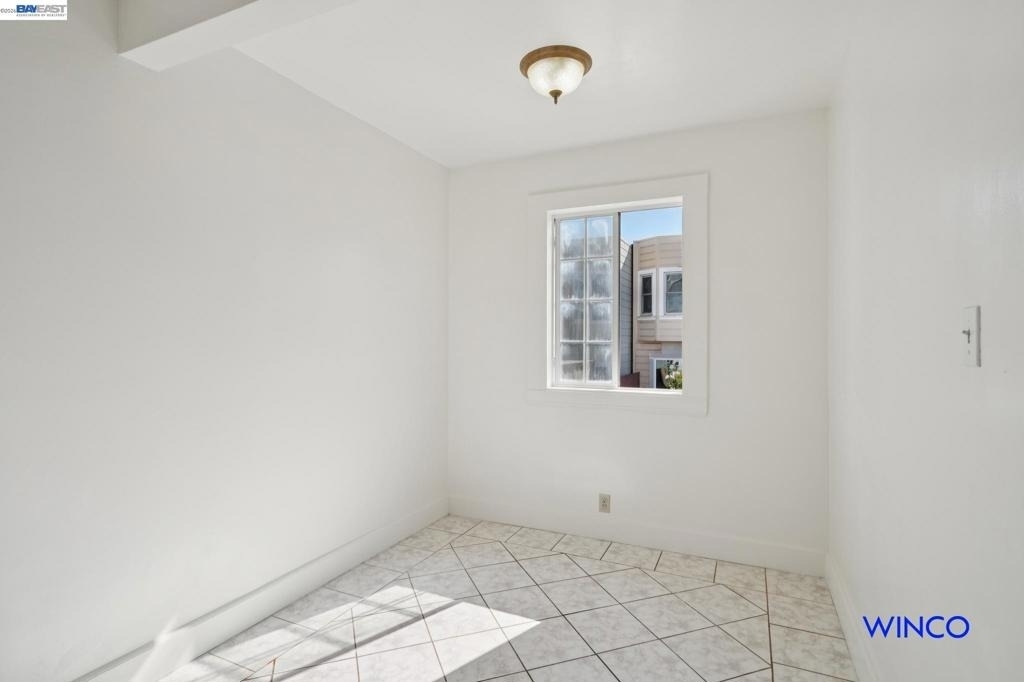 177 Lawrence Ave - Photo 10