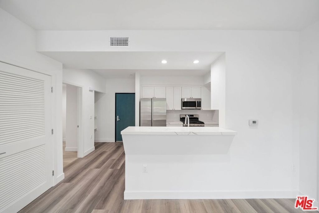 627 N Dillon Street - Photo 7