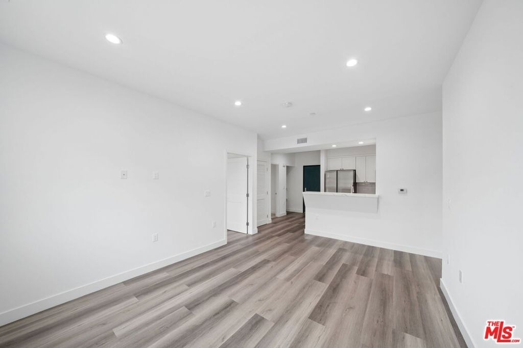 627 N Dillon Street - Photo 8