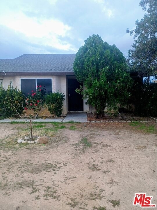 12525 Kiowa Road - Photo 0