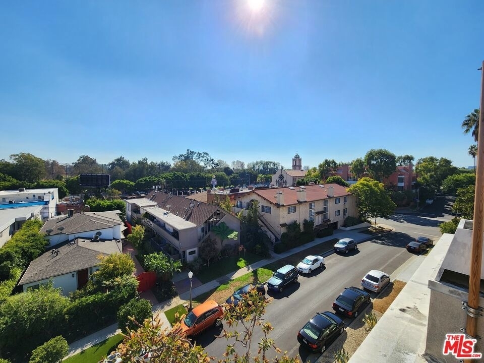 10389 Almayo Avenue - Photo 34