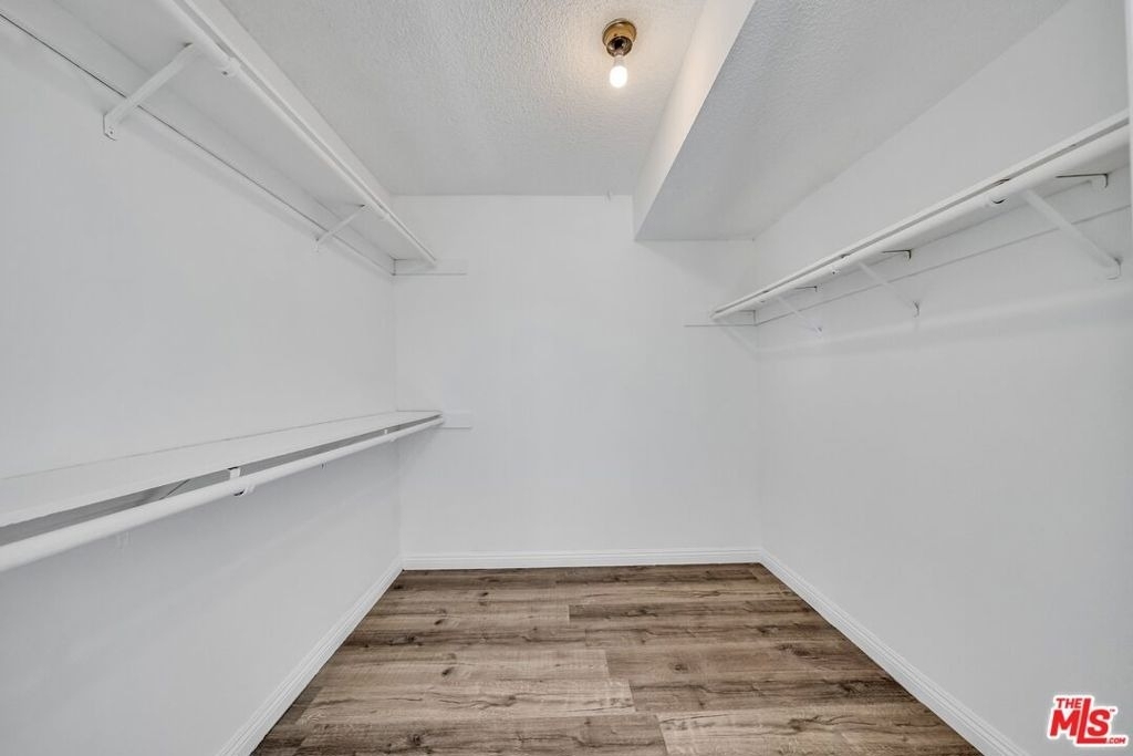 6212 Fulton Avenue - Photo 13