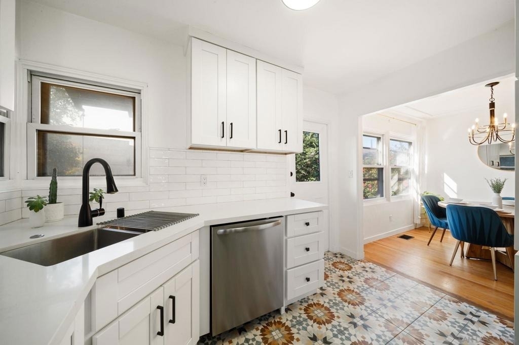 2154 Union St - Photo 10
