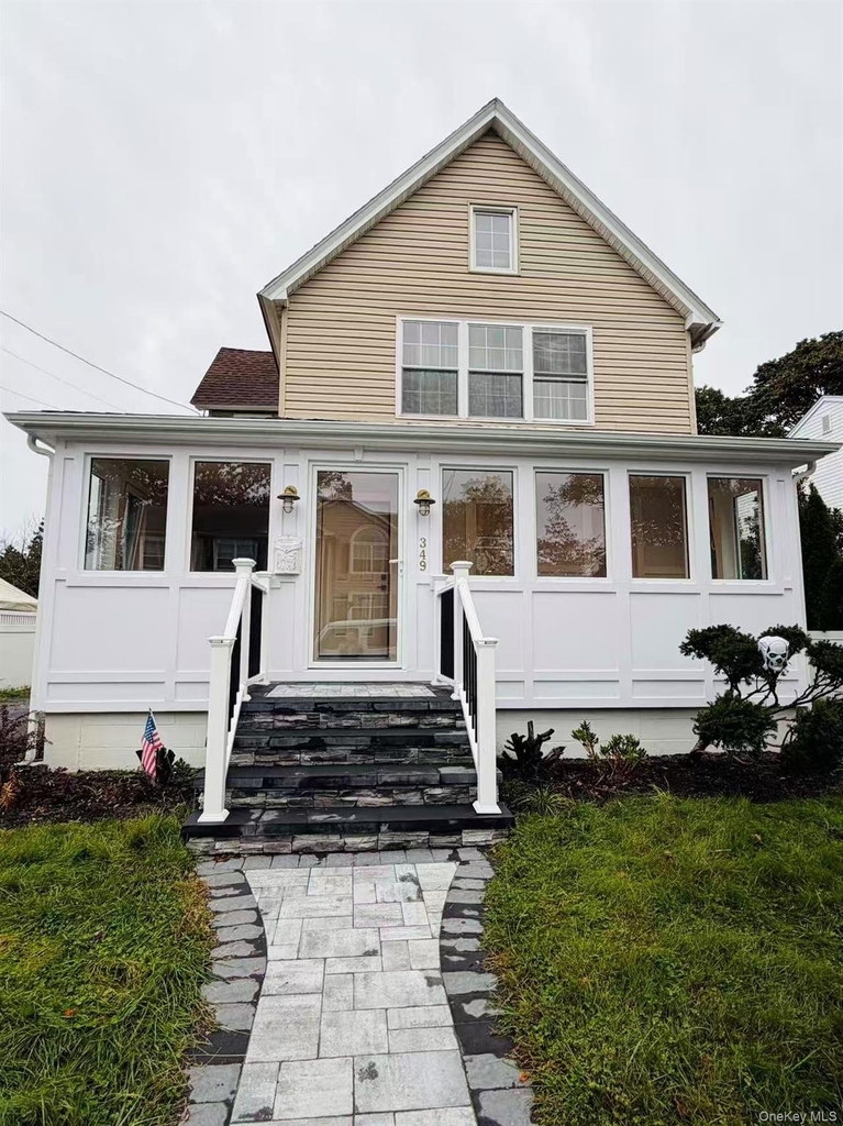 349 N 4th Street - Photo 2