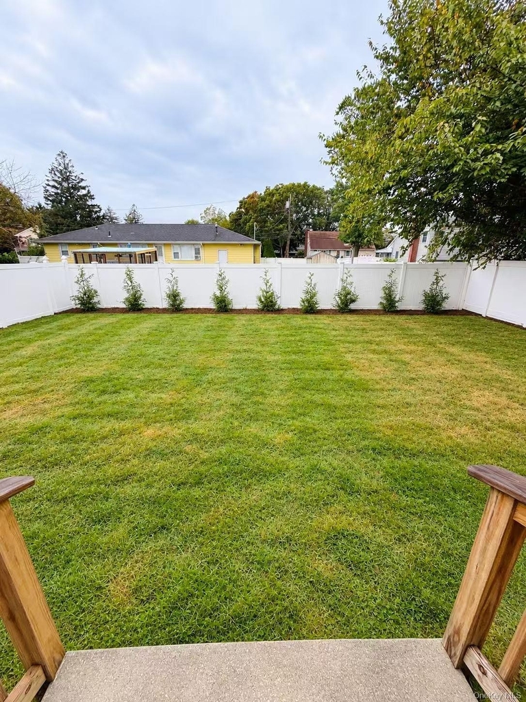 349 N 4th Street - Photo 4