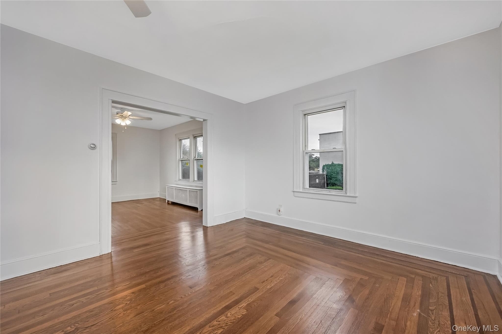 2069 Bellmore Avenue - Photo 7