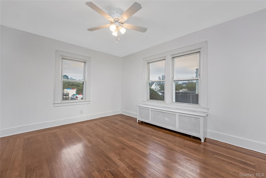 2069 Bellmore Avenue - Photo 8