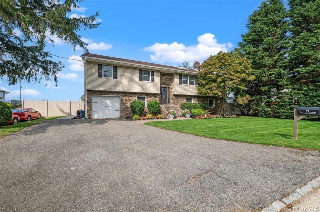 14 Sycamore Avenue - Photo 1