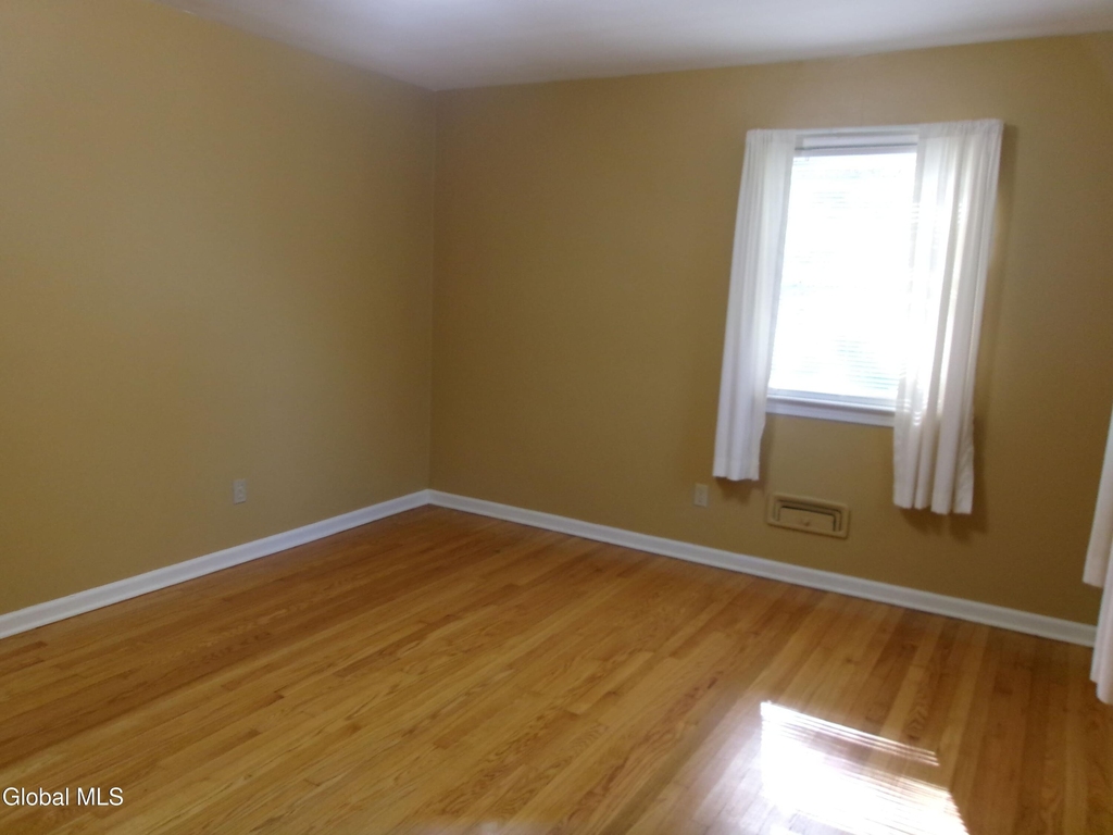 2023 Fairlawn Parkway - Photo 31