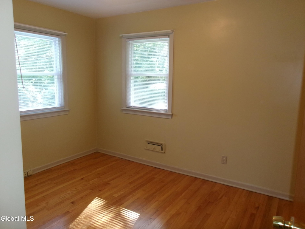2023 Fairlawn Parkway - Photo 23