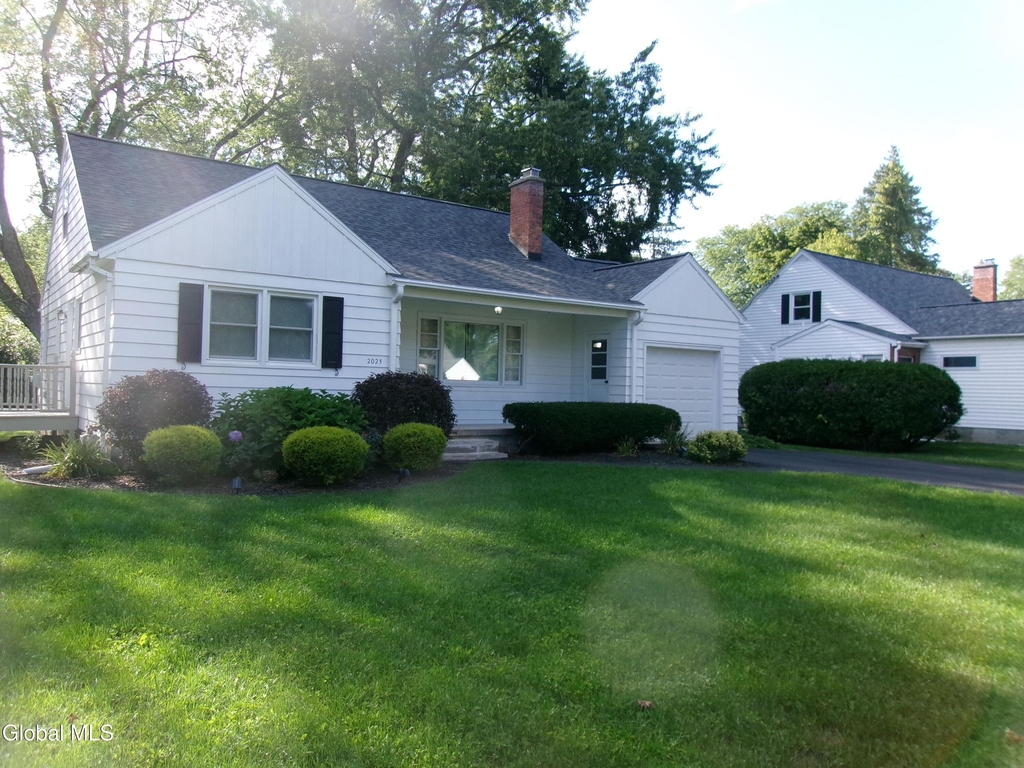 2023 Fairlawn Parkway - Photo 5