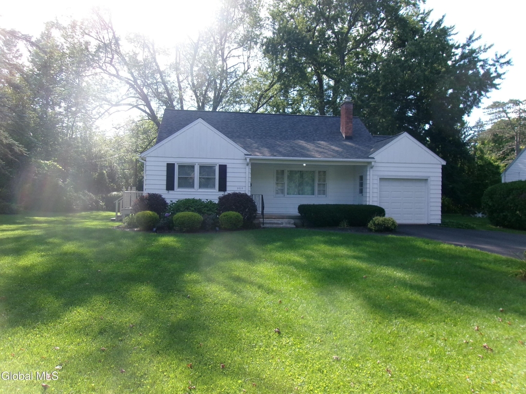 2023 Fairlawn Parkway - Photo 0
