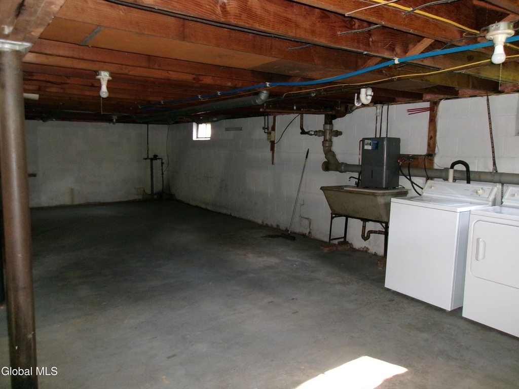 2023 Fairlawn Parkway - Photo 39