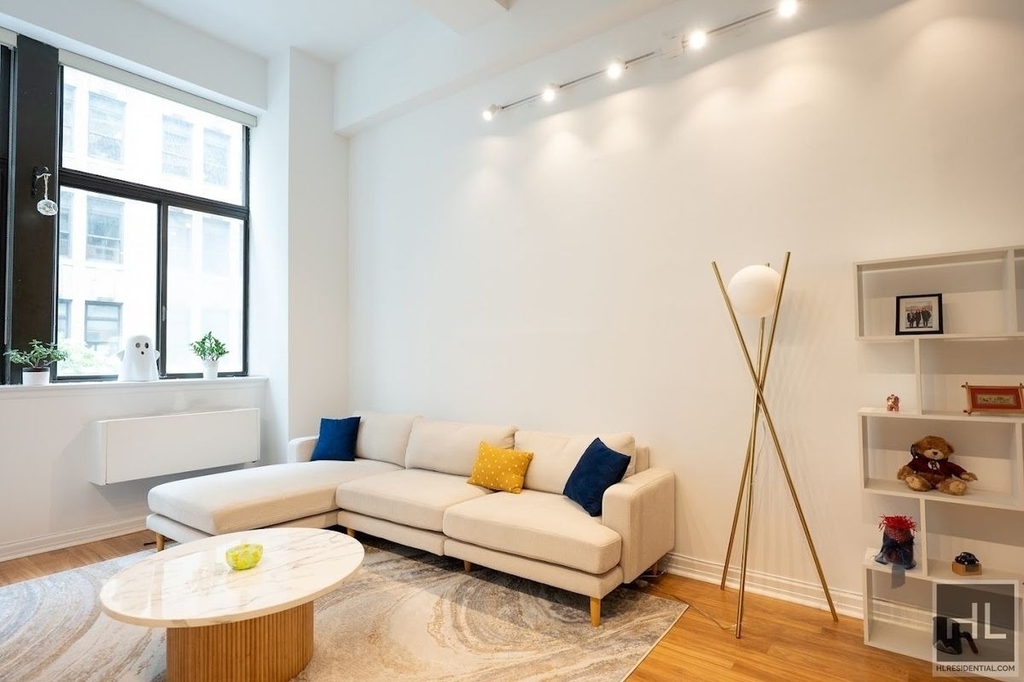 310 E 46th Street - Photo 0