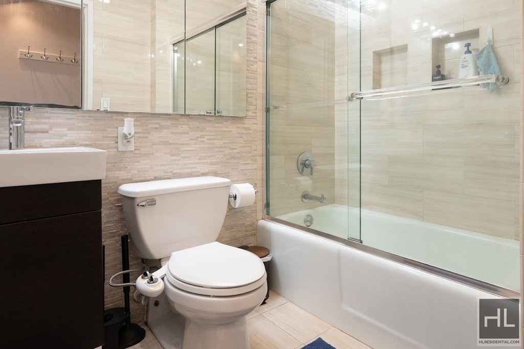 310 E 46th Street - Photo 7