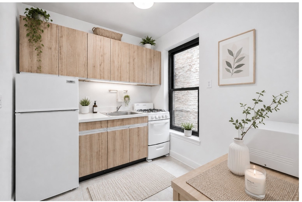 212 E 84th Street - Photo 4