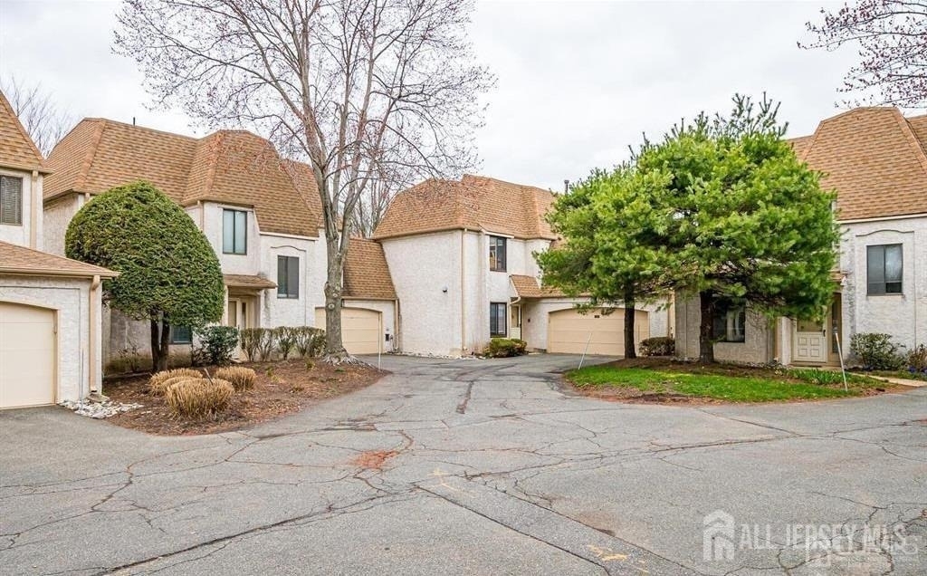 71 Park Gate Drive - Photo 0
