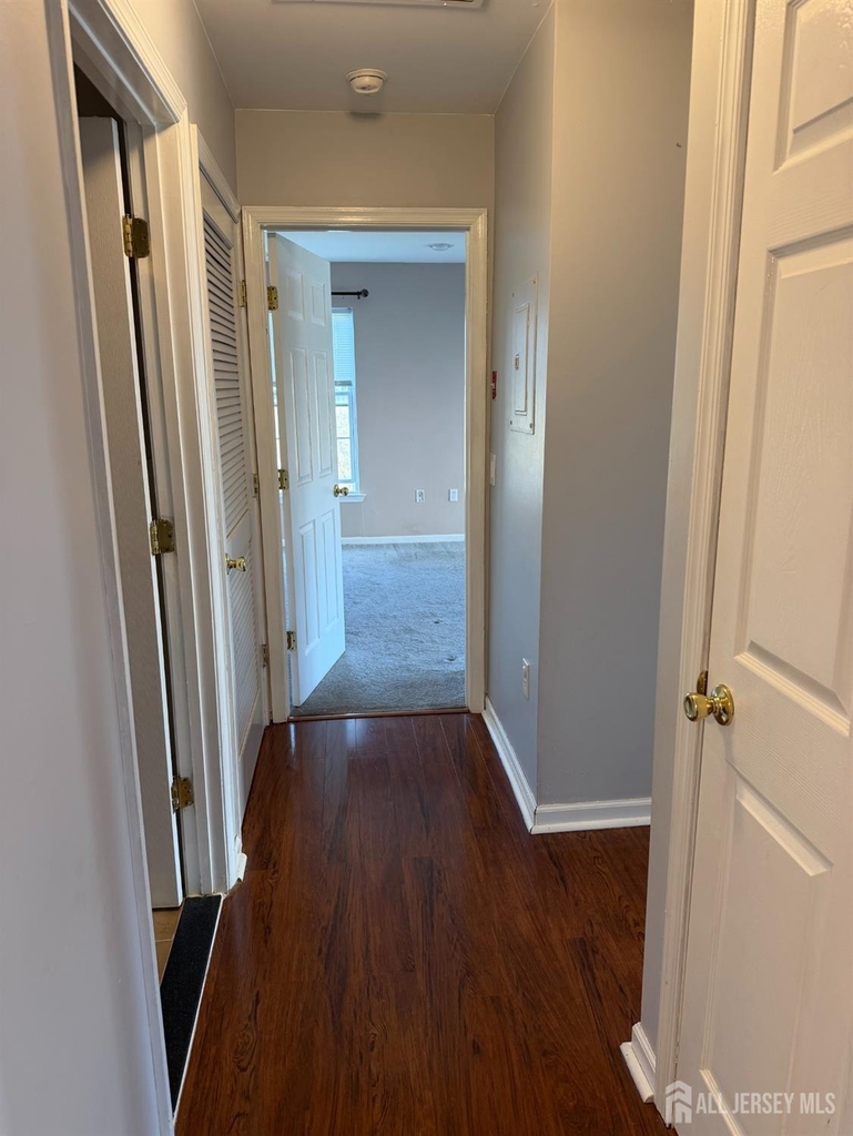 123 Chariot Court - Photo 7