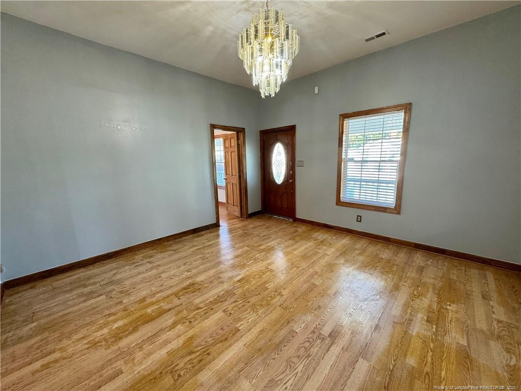 306 E 11th Street - Photo 6