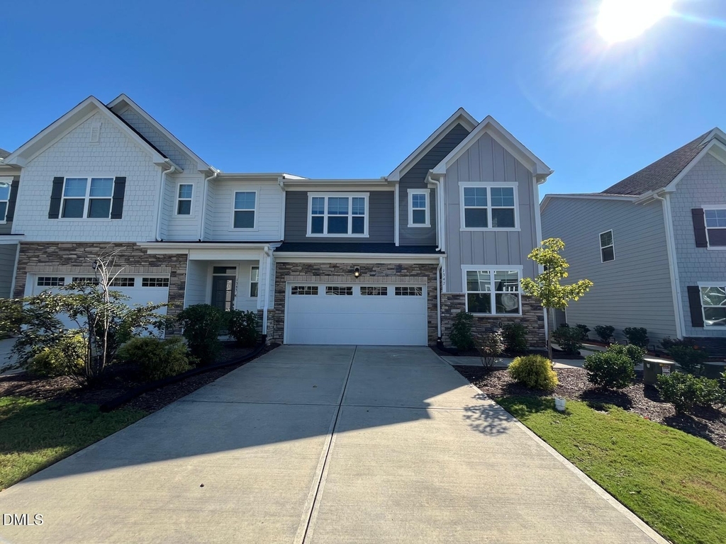 1347 Rosepine Drive - Photo 2
