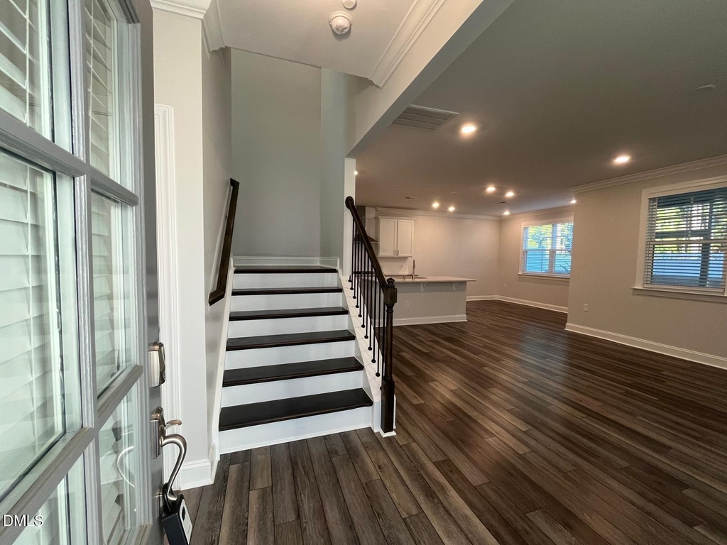 1347 Rosepine Drive - Photo 3