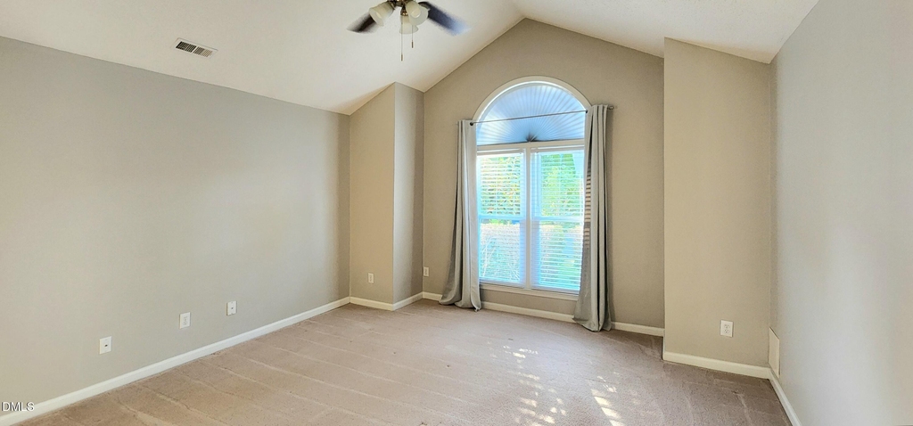 5517 Edgebury Road - Photo 9