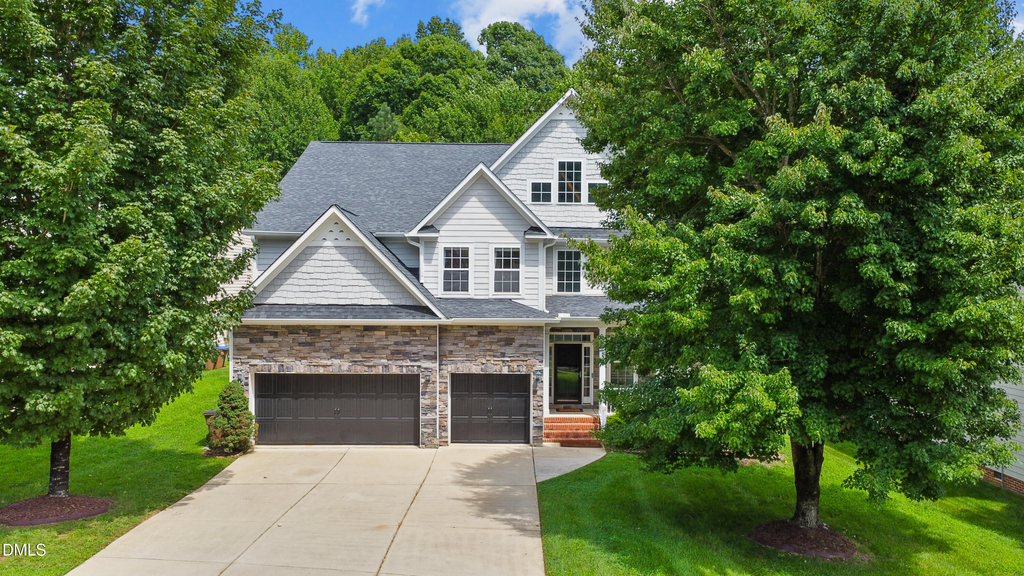 2813 Carriage Meadows Drive - Photo 2