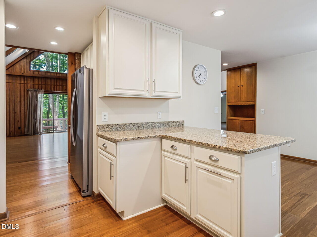 1906 Wedgewood Drive - Photo 14