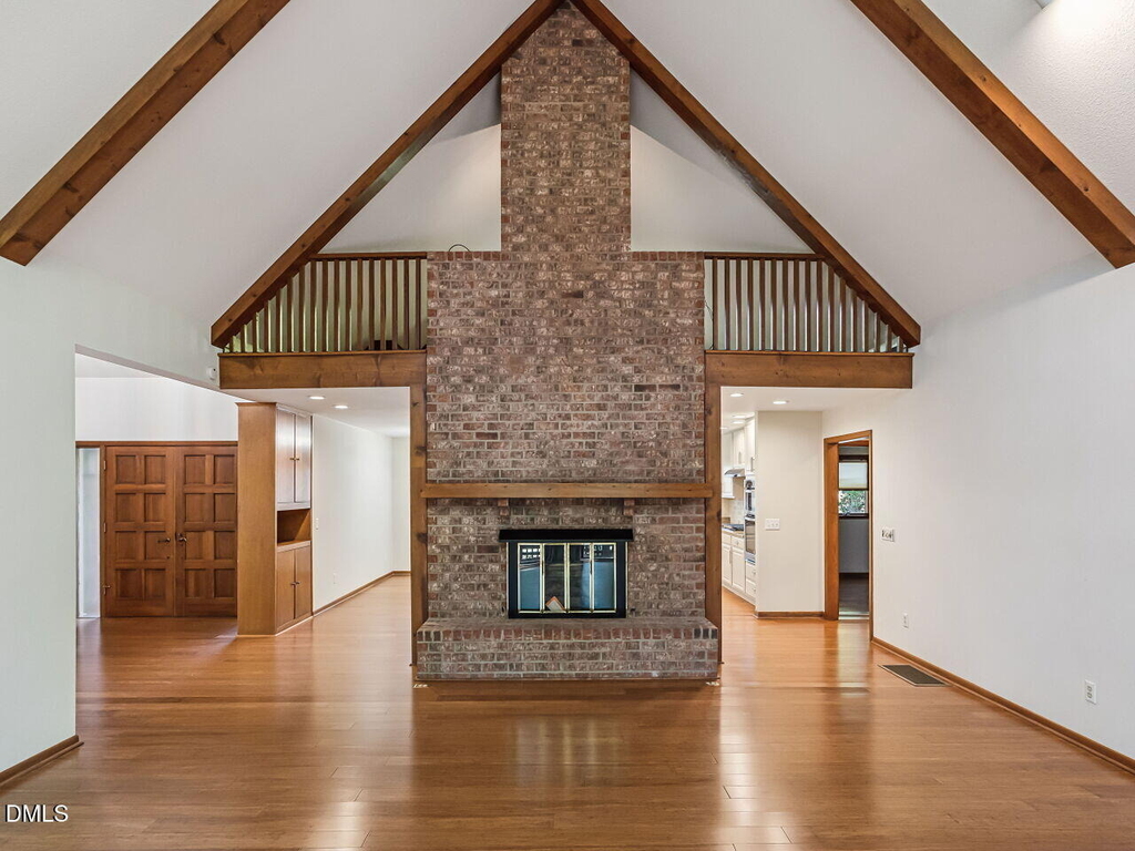 1906 Wedgewood Drive - Photo 9