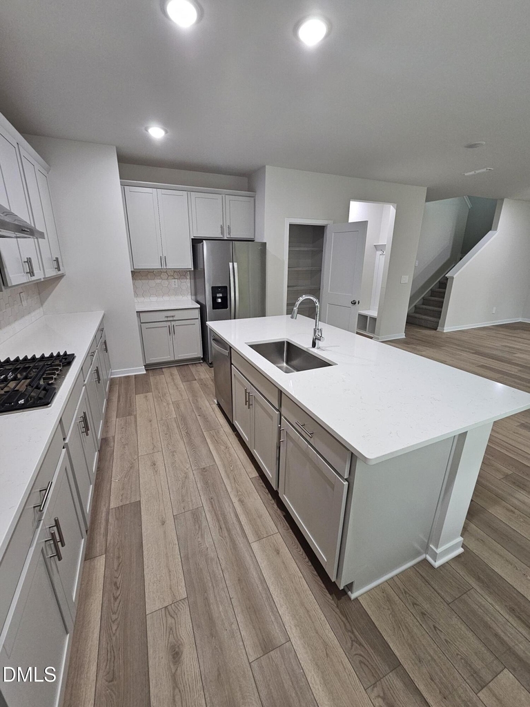 524 Southland Drive - Photo 4