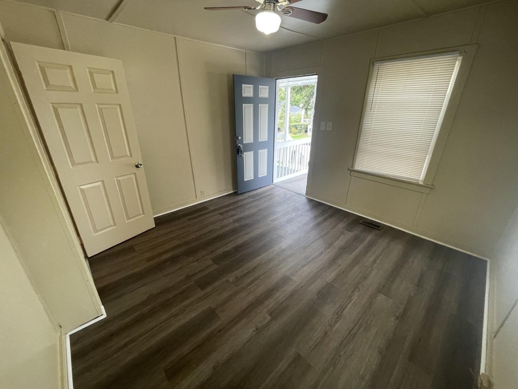 661 Coleman Street - Photo 1
