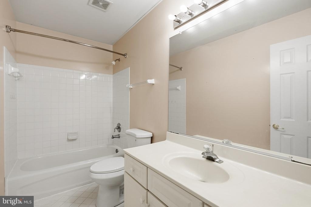 13835 Rosewood Drive - Photo 18