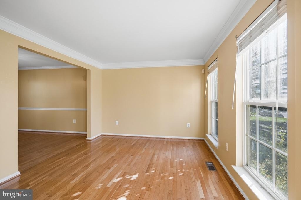 13835 Rosewood Drive - Photo 4